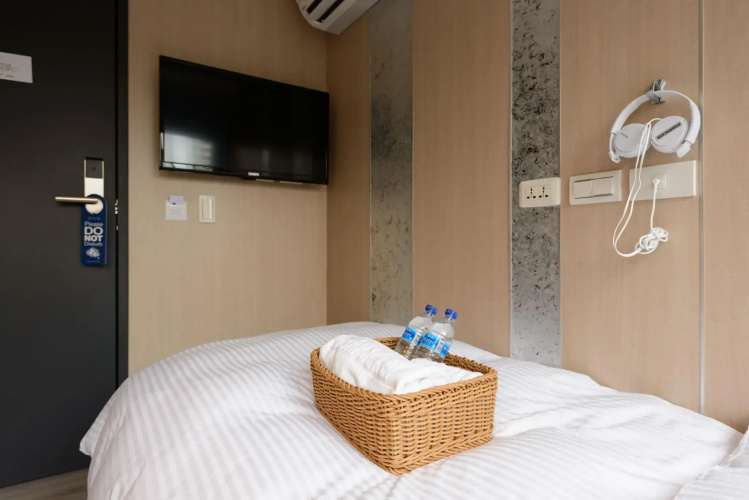 Poshpacker Hotel