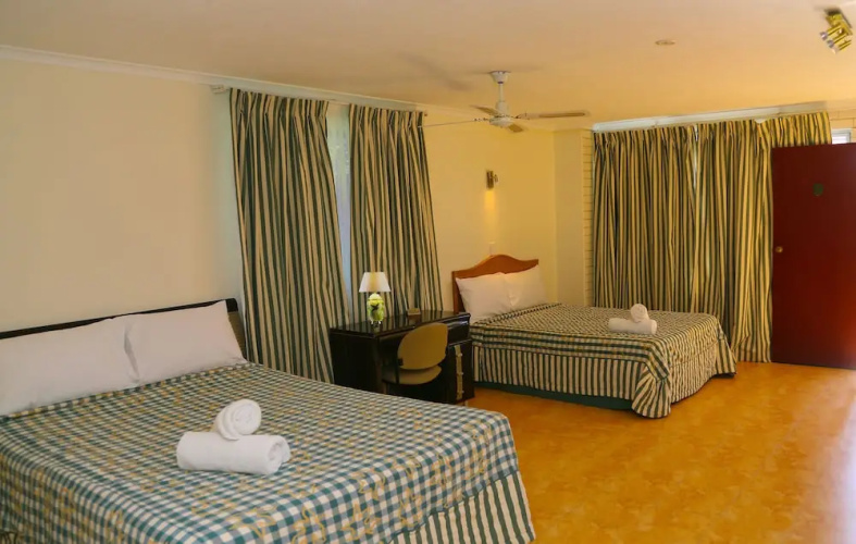 Queenslander Motel