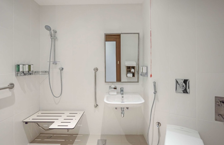 Hampton By Hilton Dubai Al Barsha photo 10
