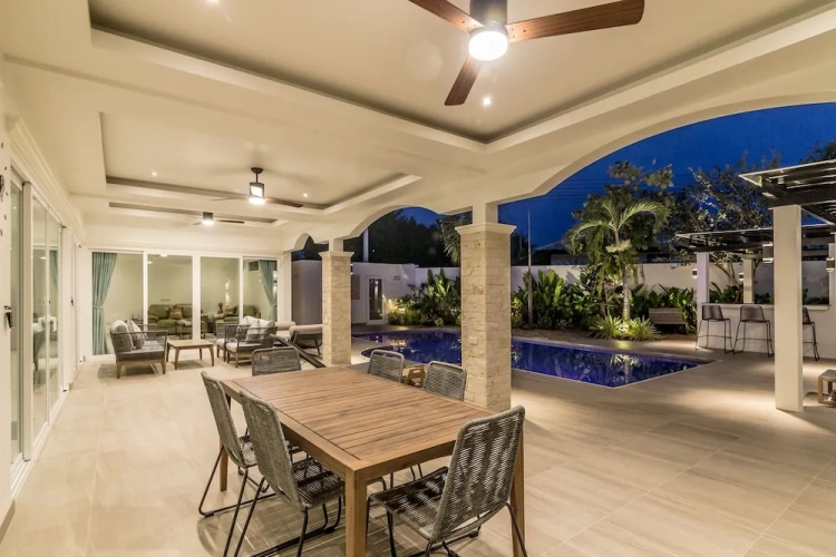 3 Bedrooms Superior Villa