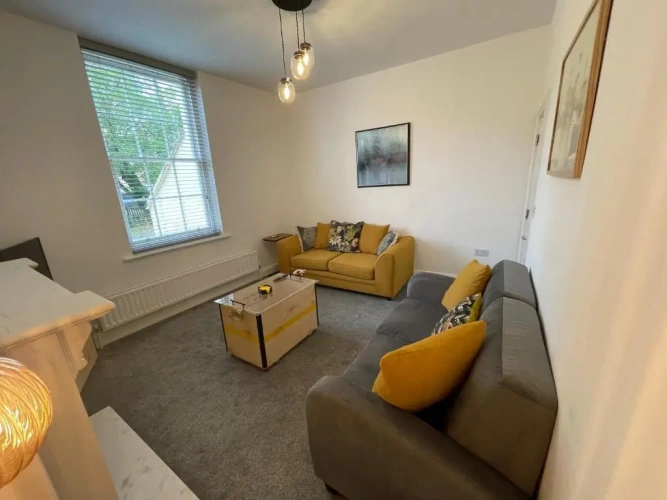 2 Bedrooms Double Apartment