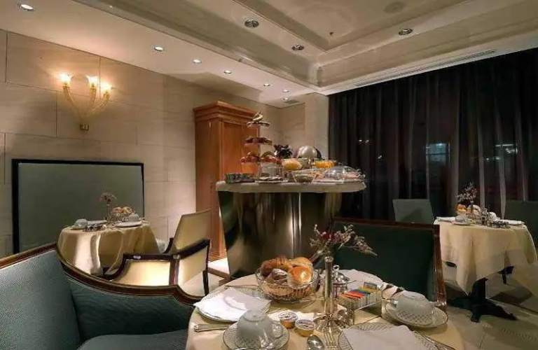 Stendhal and Luxury Suite Annex