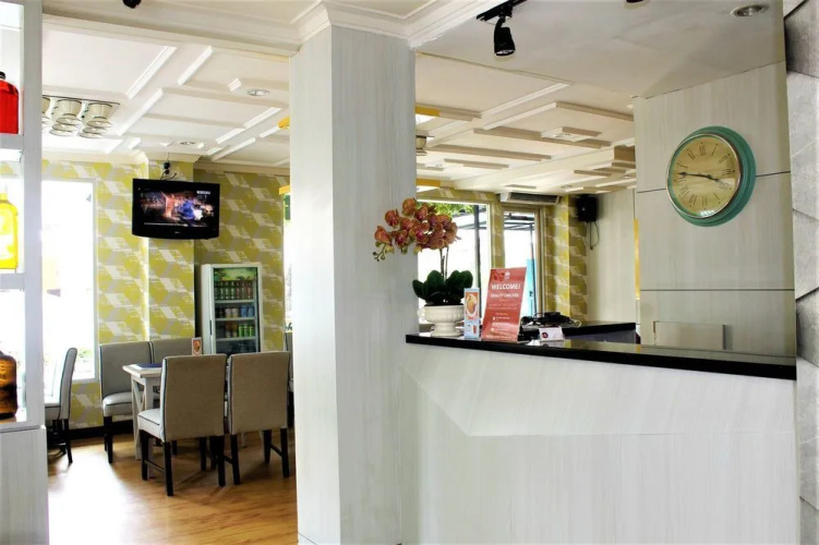 ZEN Rooms Basic Mangga Besar 5