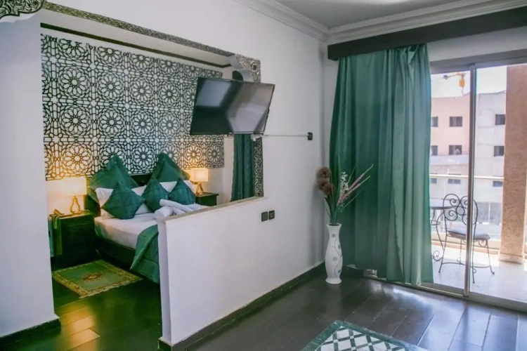 Junior Suite with balcony and with view