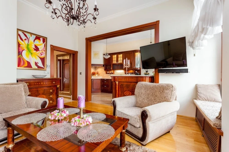 1 Bedroom Apartment