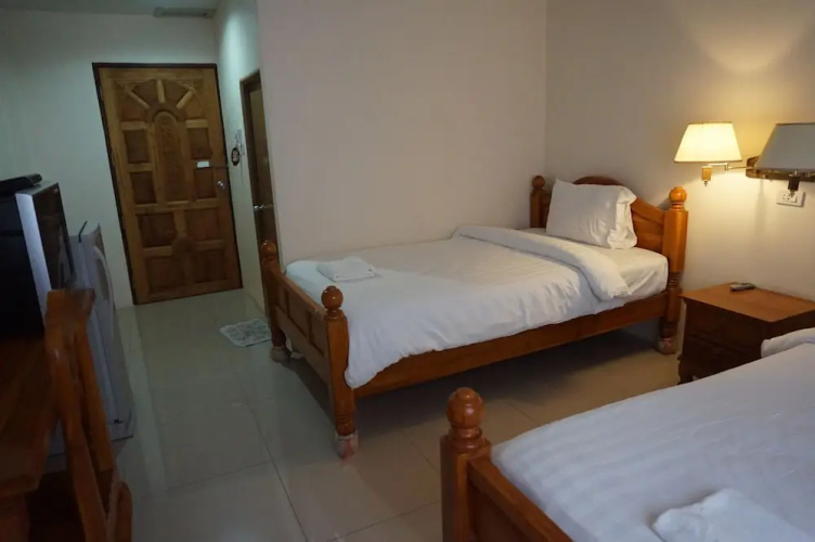 Pornnarumitr Hotel