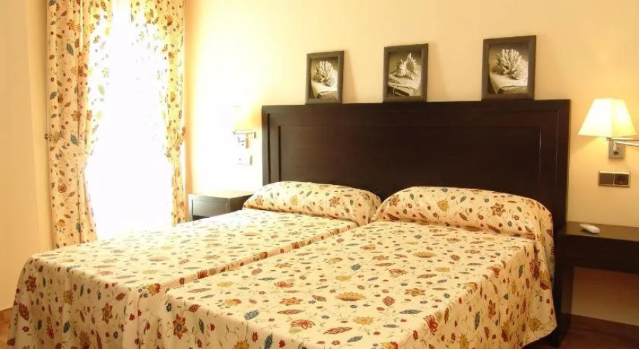 Hostal Plaza
