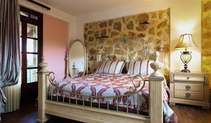 Aiolides Boutique Suites