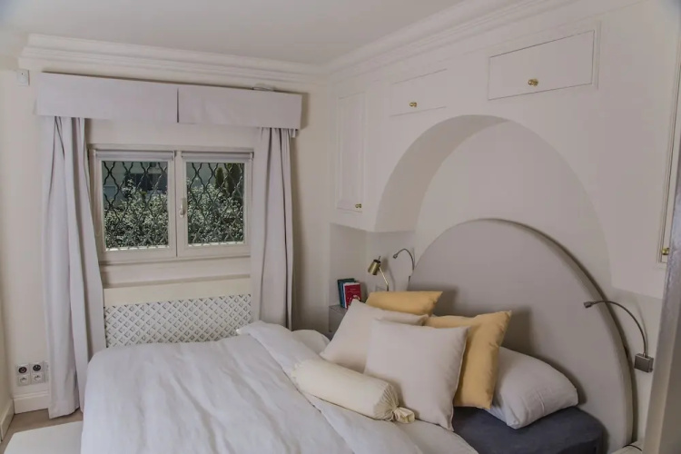 President Boutique Apartment