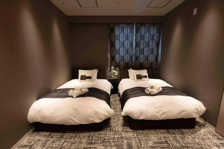 【603】新築130㎡新築貸切・おしゃれで全室.エアコン•シャワー•トイレ付