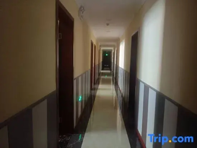 Yuxin Hotel