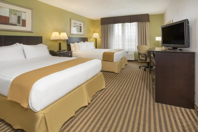 Holiday Inn Express Hotel & Suites Kalamazoo