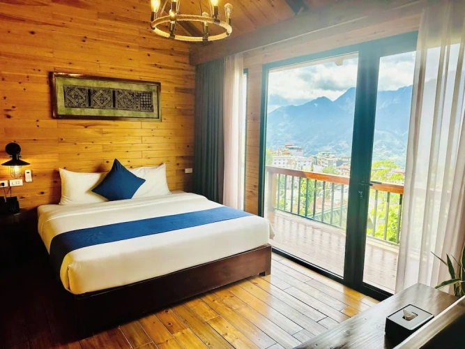 Triple Bungalow with balcony and with mountain view