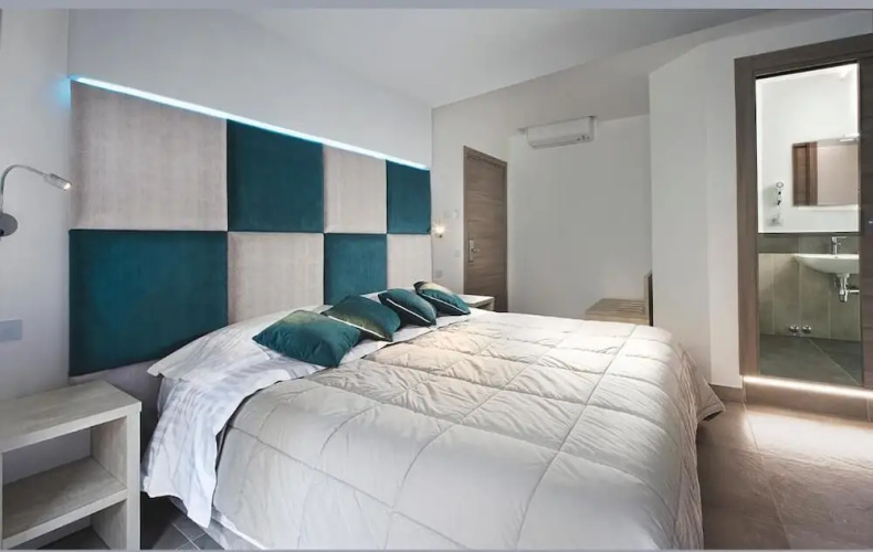 Orange Suites
