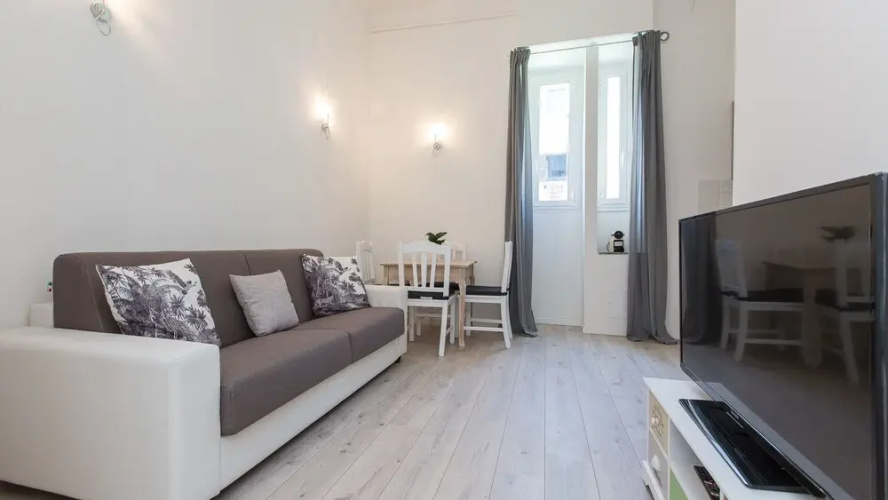 Rental in Rome Turati