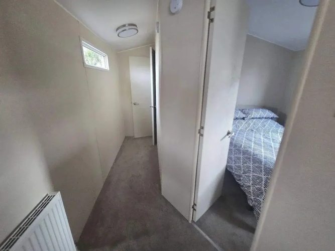 Caravan Emma 2 Bed Robin Hood