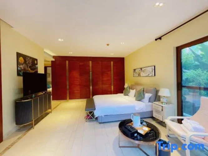 Deluxe Villa