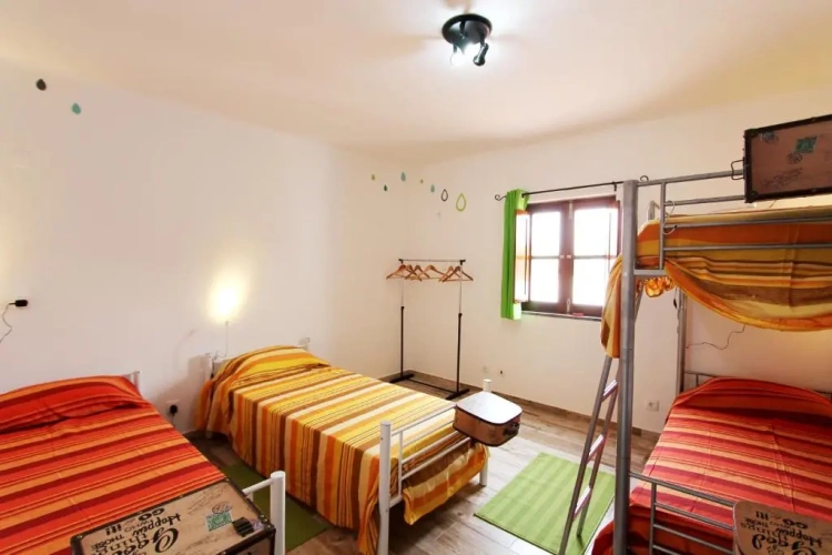 Economy Quadruple room