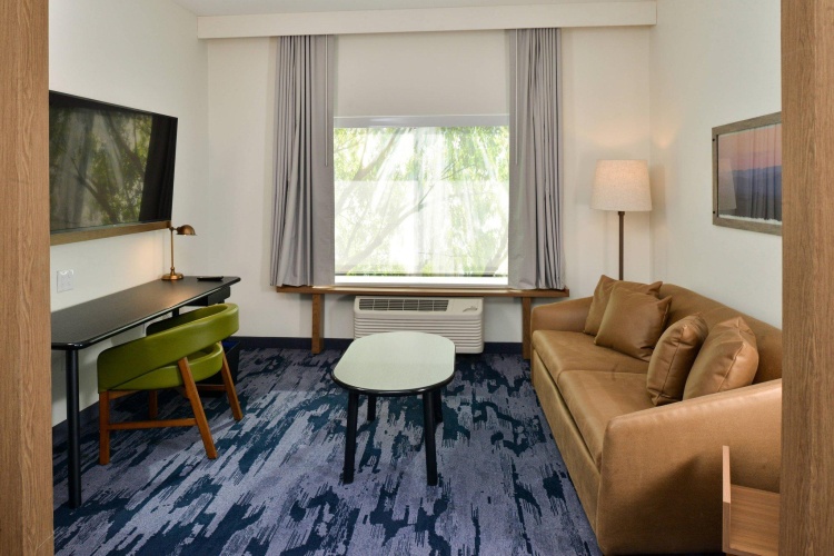 Quadruple Suite