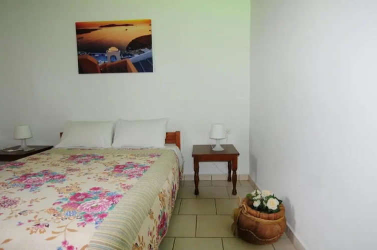 3 Bedrooms Bungalow
