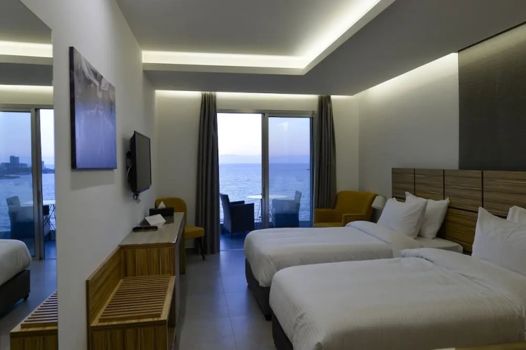 Deluxe Double room with balcony