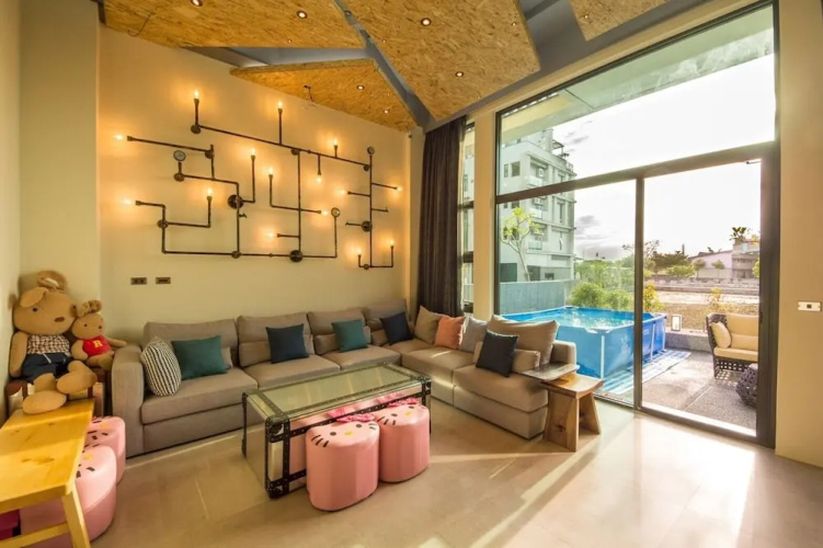 Milk Homestay