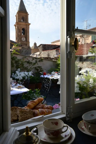 La Terrazza di Vico Olivi B&B