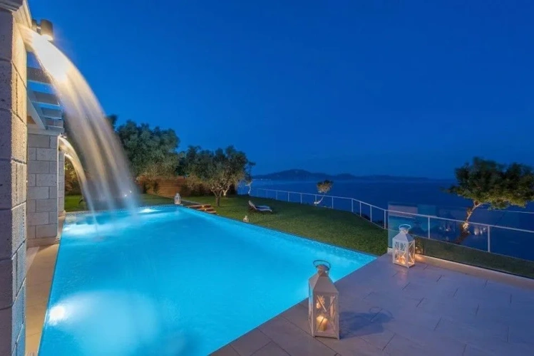 Luxury Villa