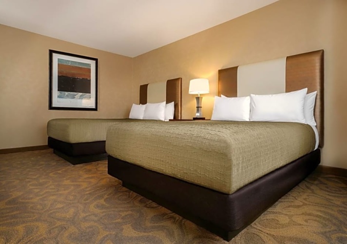 Casino Tower Quadruple room