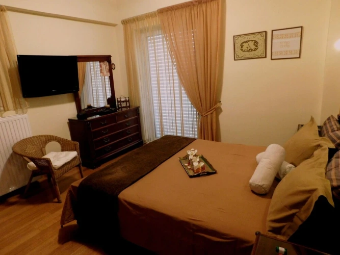 2 Bedrooms Cottage