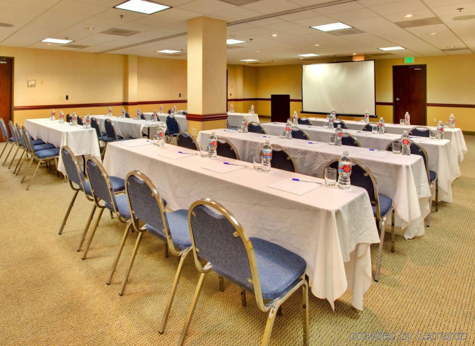 Holiday Inn Express San Diego Downtown photo 21