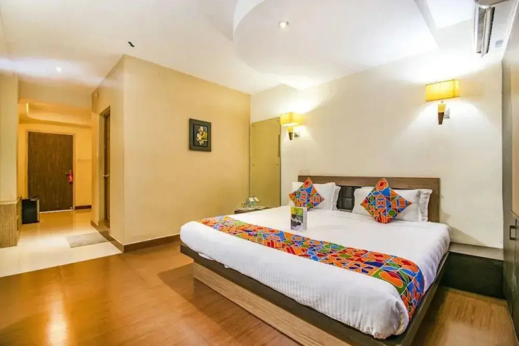 Empire Grand Suites by FabHotels