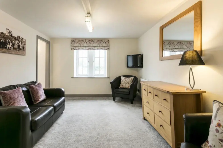 Gamekeepers Inn