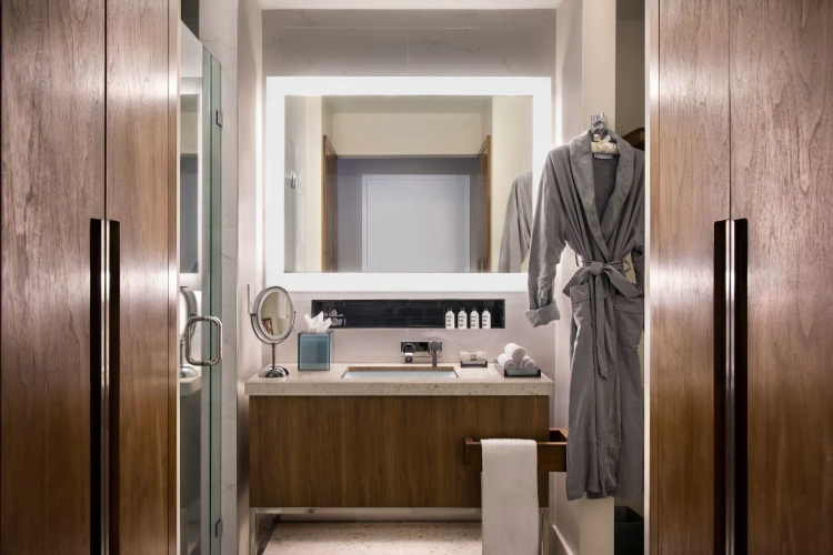 CIRC Hotel