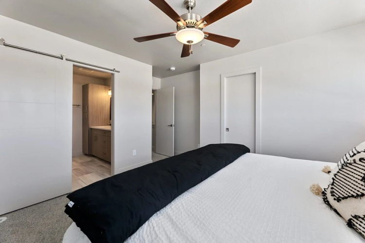 938 Jerome St Unit 3