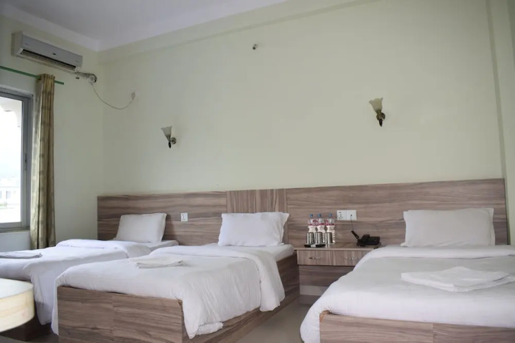 Hotel New Era