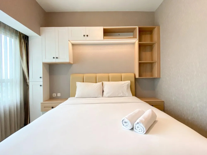 Restful And Functional Studio Apartment At Springlake Summarecon Bekasi