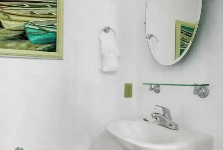 3 Bedrooms Apartment