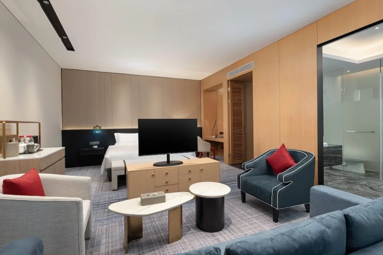 Deluxe Double Suite