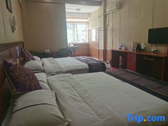 Standard room with river view