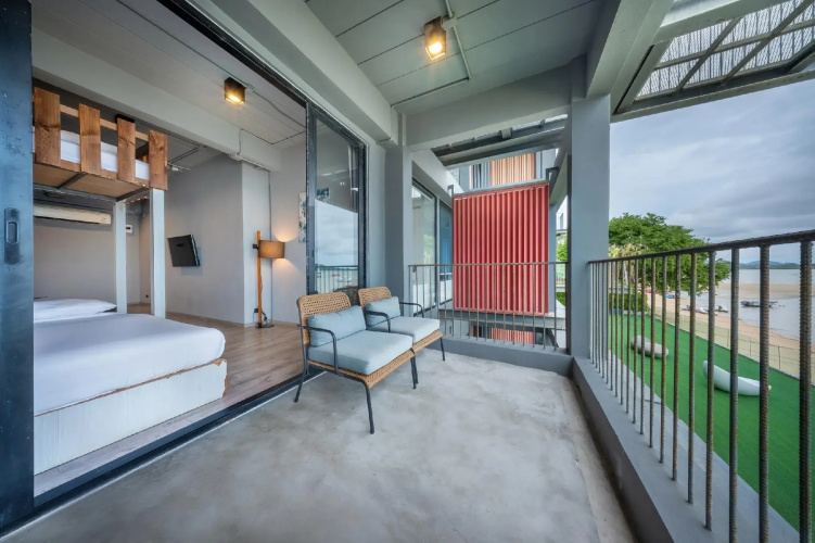 Arch39 Phuket Beach Front