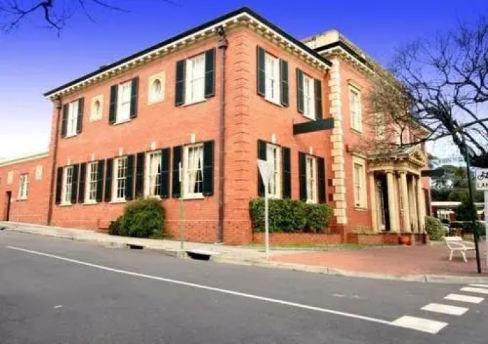 The Feathers Hotel, Adelaide