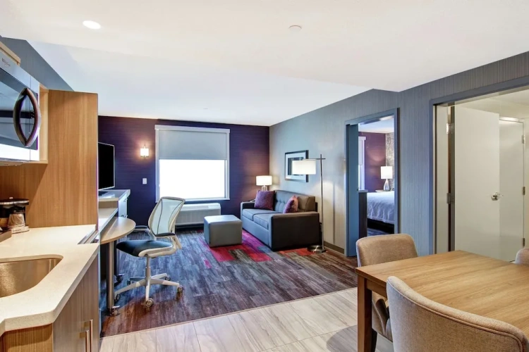 1 Bedroom Suite