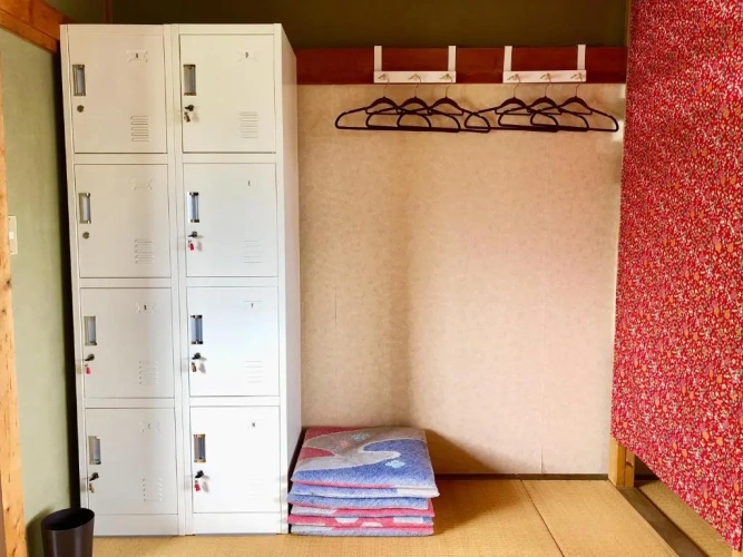 Bed in Dorm
