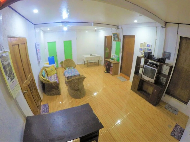Qadlao Hostel