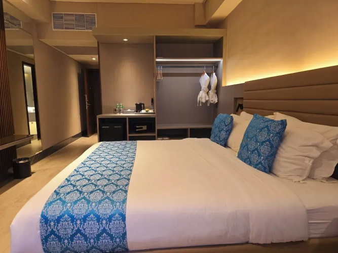 Bayprime Hotel