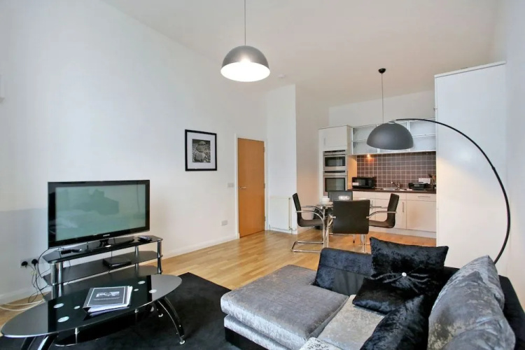 Orange Apartments-Kepplestone