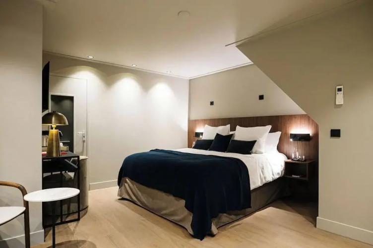 Hotel BLINK