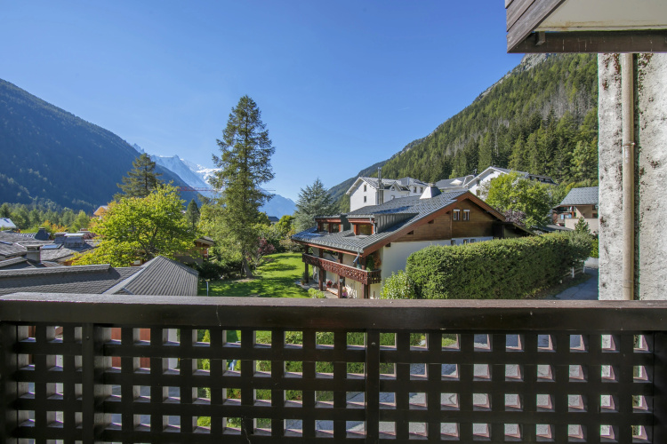 Residence de Lognan- Les Drus 18