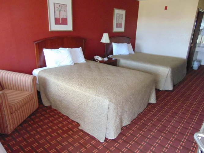 Candlelight Inn